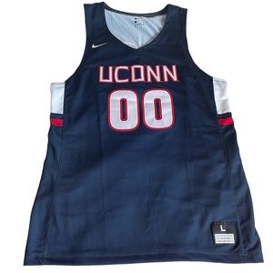 Nike Men's UConn Huskies Hyperelite League Dri-Fit Jersey